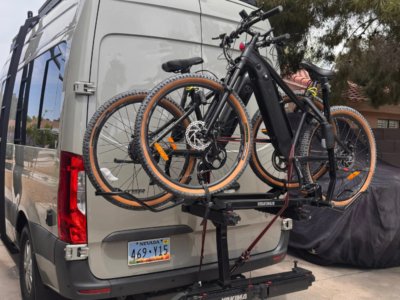 Campervan with Electric Bikes – Nightly Rental