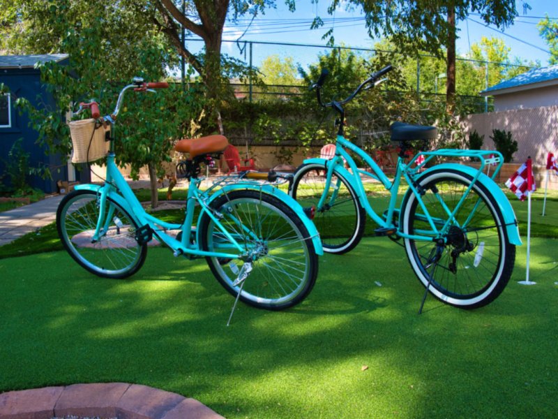 Campervan with Electric Bikes – Nightly Rental